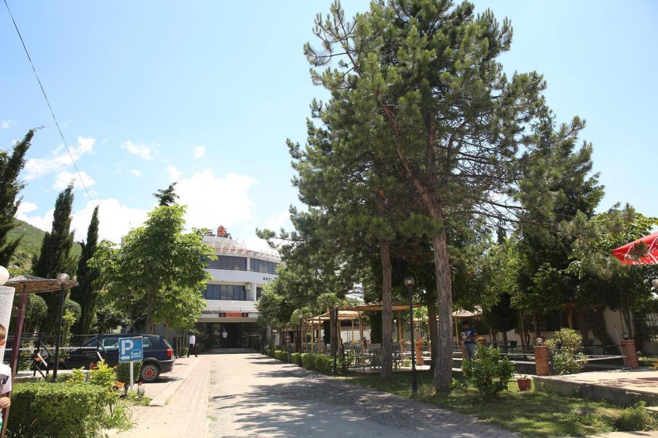 Sirena Hotel Tushemisht 외부 사진