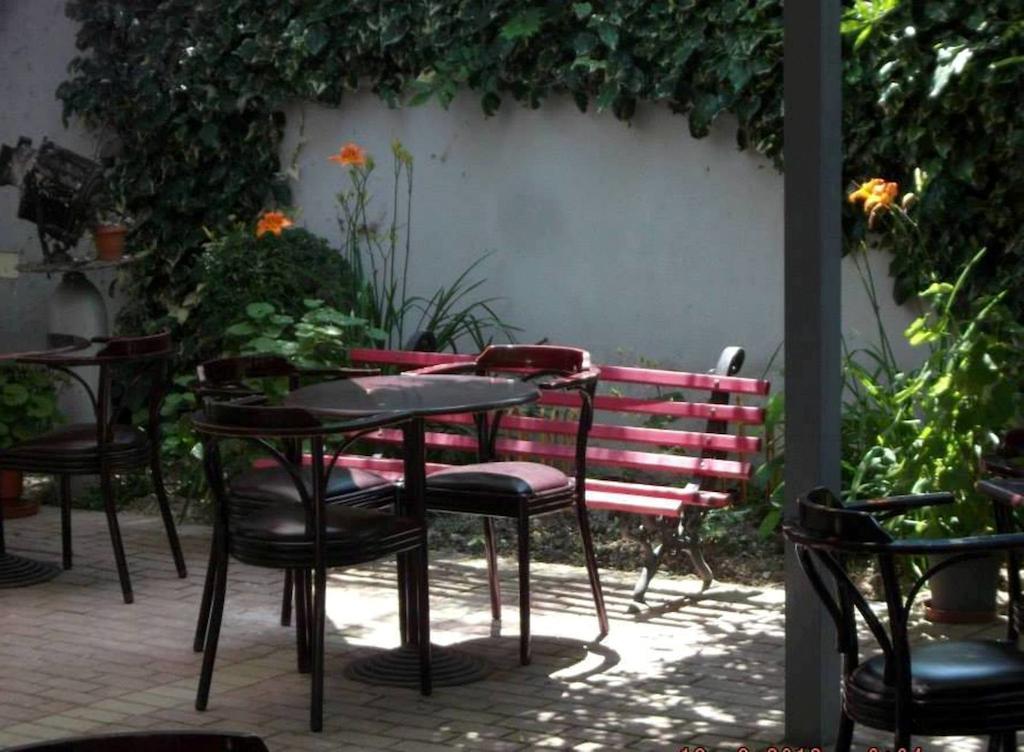 Sirena Hotel Tushemisht 외부 사진