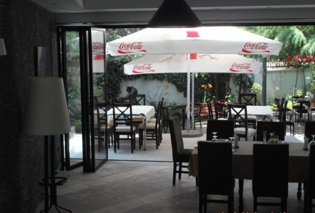 Sirena Hotel Tushemisht 외부 사진